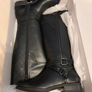 G by Guess size 6.5 Boots